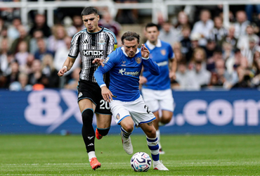 Newcastle United vs Hull City (21:00 – 19/09)